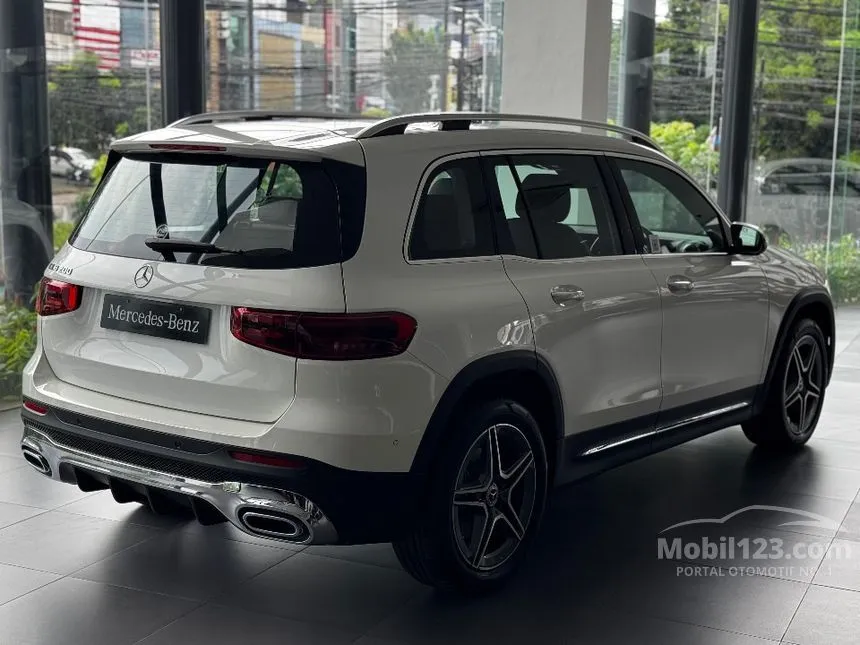 2024 Mercedes-Benz GLB200 AMG Line SUV