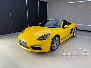 2017 Porsche 718 2.0 Boxster Convertible