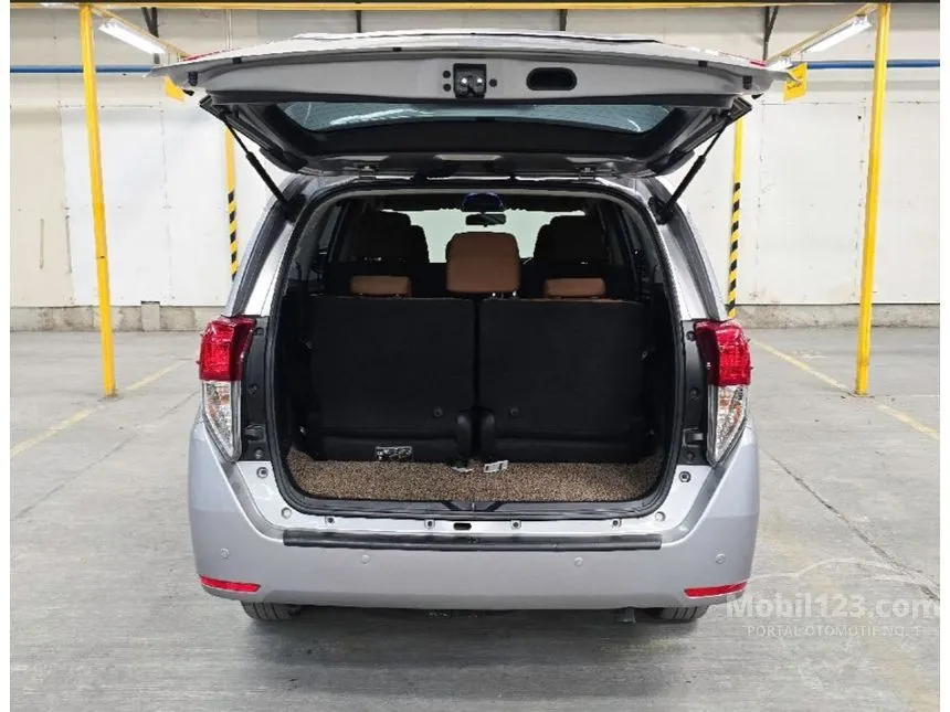 2019 Toyota Kijang Innova V MPV