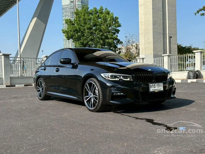 2021 BMW 330e M Sport Sedan