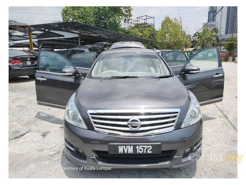 2011 Nissan Teana Premium Sedan