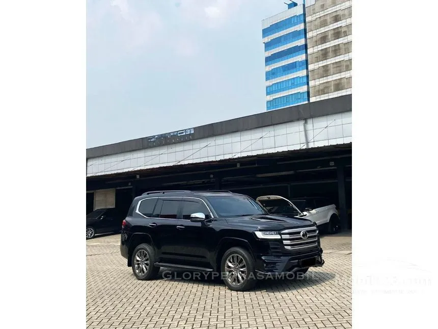 2024 Toyota Land Cruiser 300 VX-R SUV