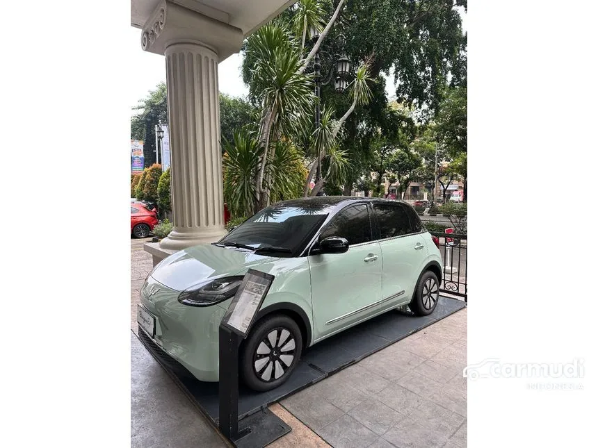 2024 Wuling Binguo EV Long Range Hatchback