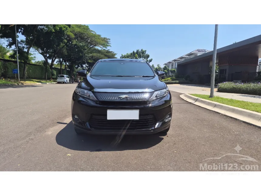 2014 Toyota Harrier SUV