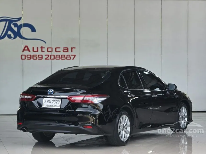 2022 Toyota CAMRY Hybrid Premium Sedan