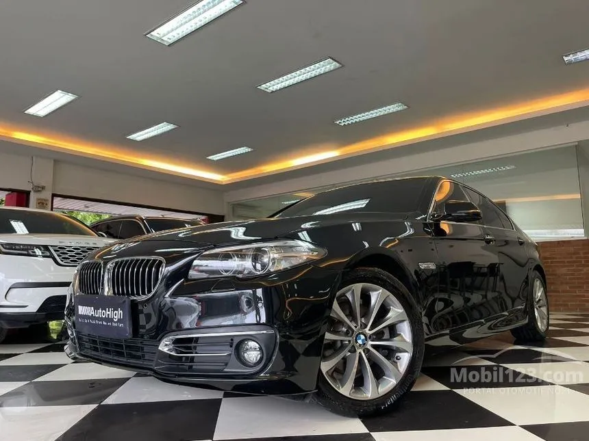 Jual Mobil BMW 520i 2017 Luxury 2.0 di DKI Jakarta Automatic Sedan Hitam Rp 435.000.000