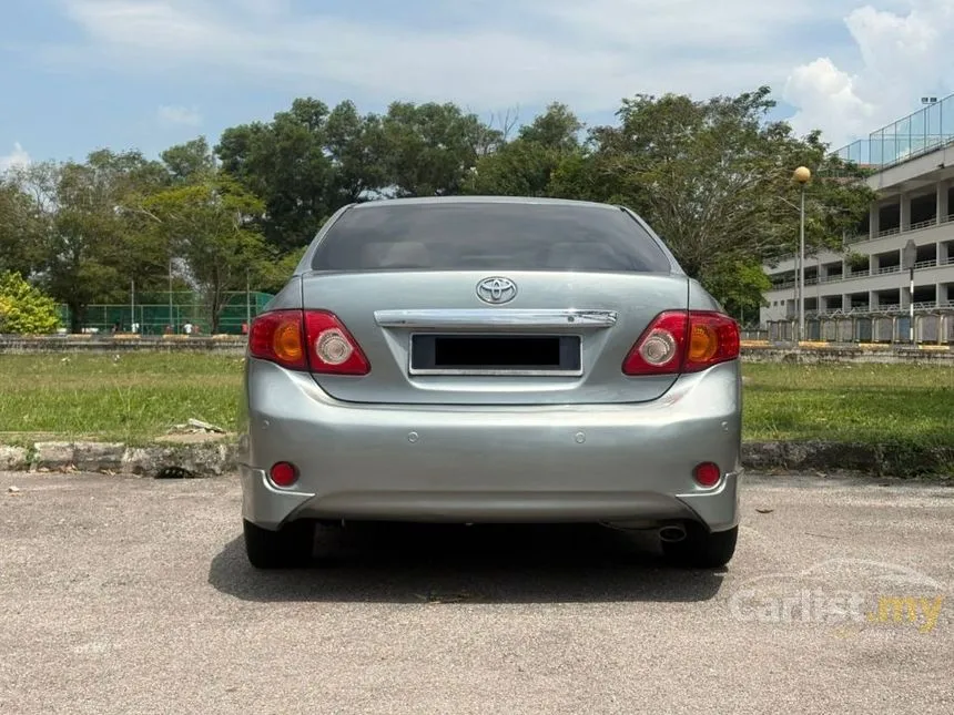 2010 Toyota Corolla Altis G Sedan