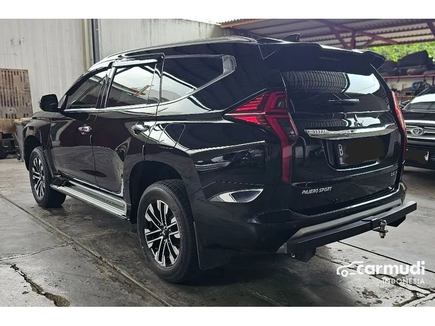 2022 Mitsubishi Pajero Sport Dakar 4x2 SUV