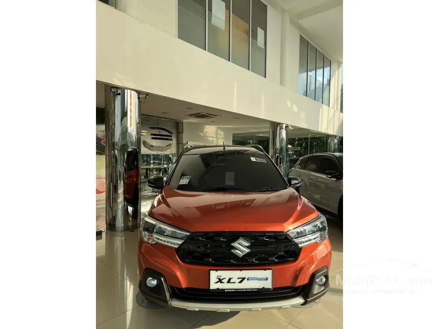 Jual Mobil Suzuki XL7 2024 ALPHA Hybrid 1.5 di Jawa Barat Manual Wagon Orange Rp 212.400.000