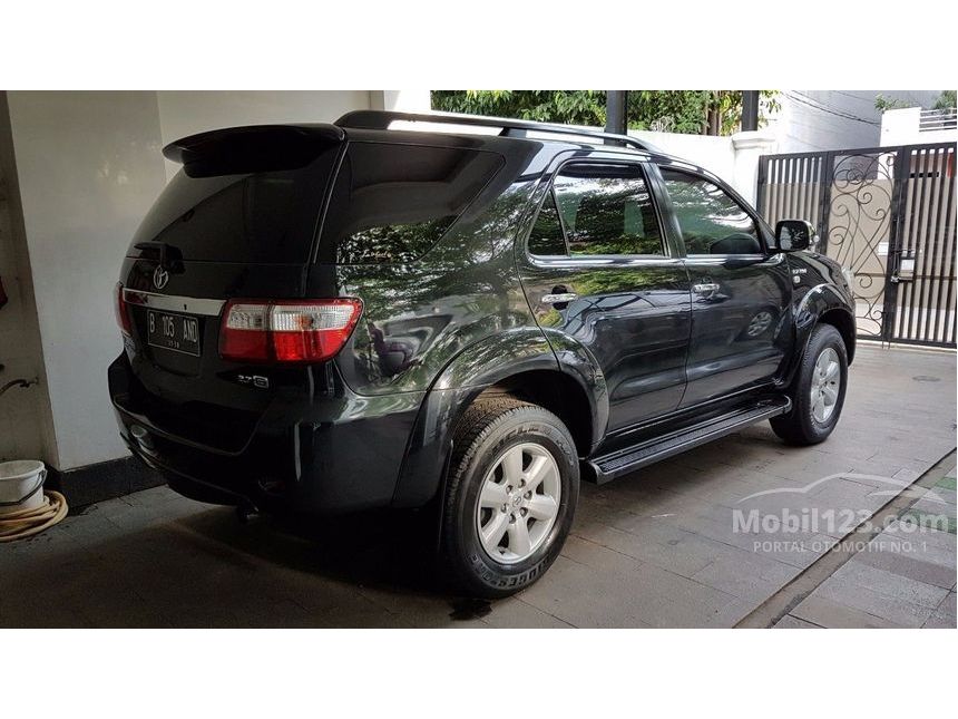 Download Gambar Mobil Toyota Fortuner  2008  RIchi Mobil