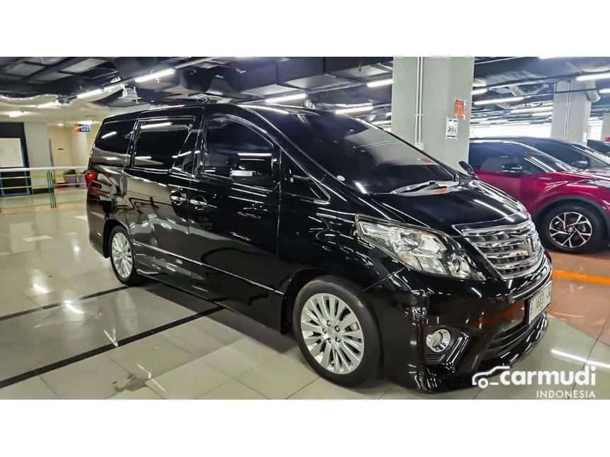 2012 Toyota Alphard SC MPV