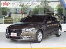 2017 Mazda 3 2.0 (ปี 14-17) C Sports Hatchback