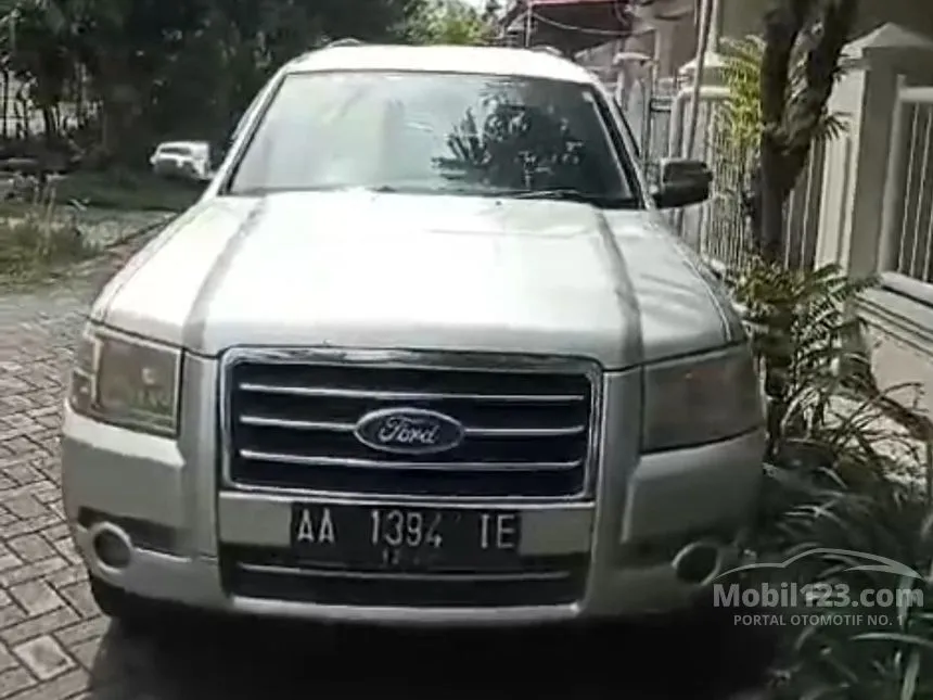 Jual Mobil Ford Everest 2007 XLT 2.5 di Jawa Tengah Automatic SUV Silver Rp 130.000.000