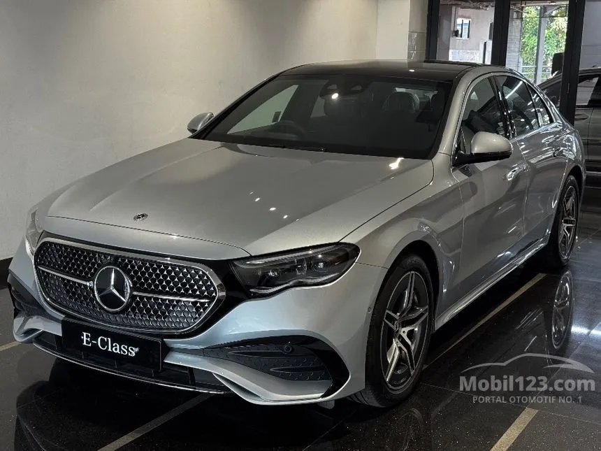 2025 Mercedes-Benz E300 AMG Line Sedan