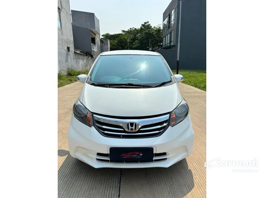 2013 Honda Freed S MPV