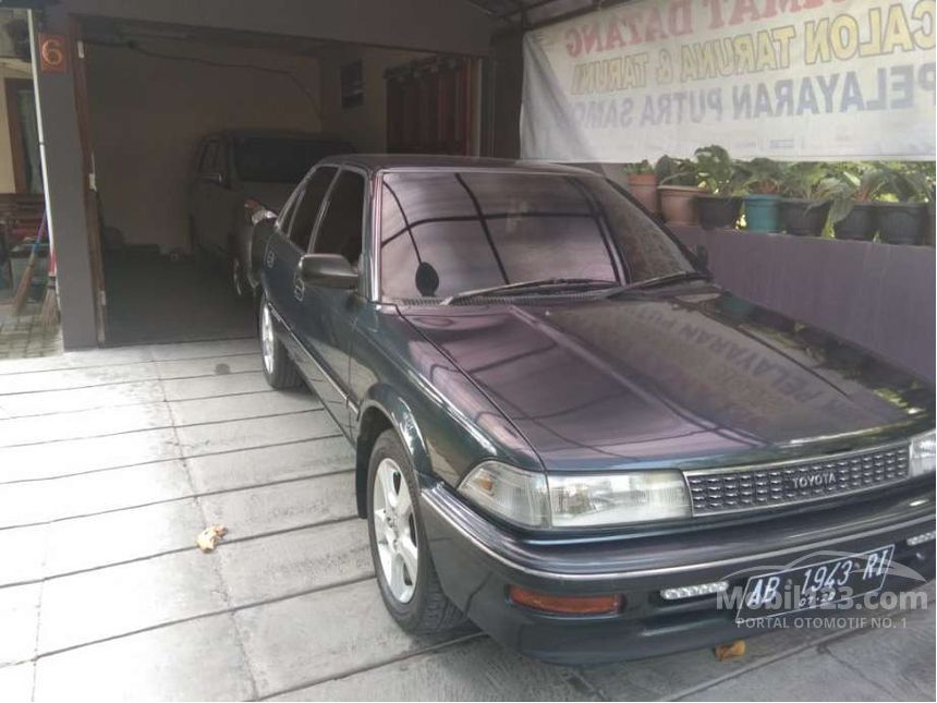 1990 Toyota Corolla 1.3 Sedan