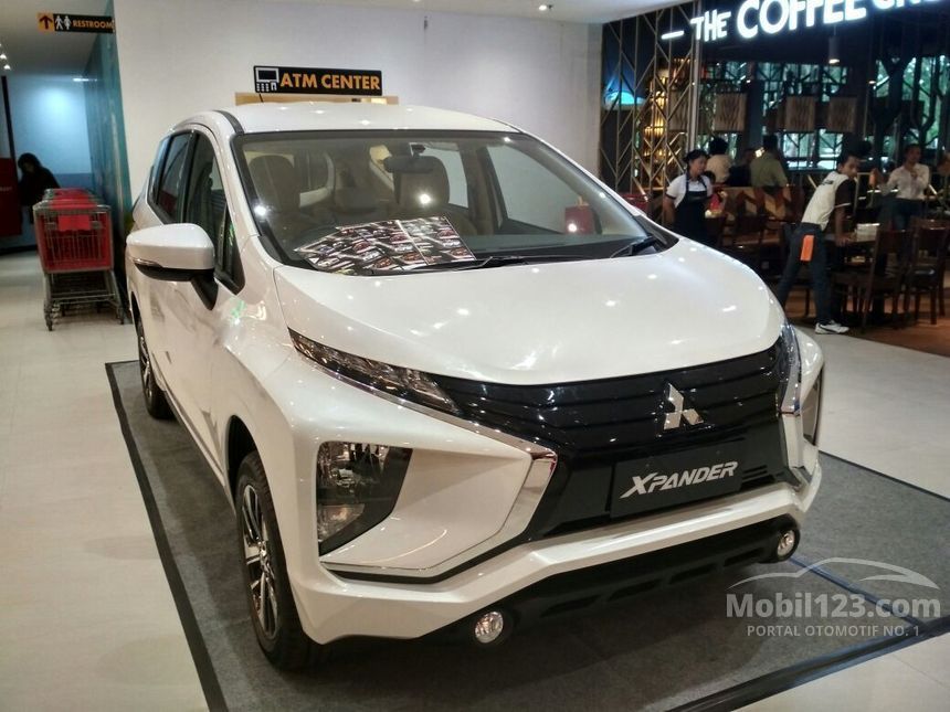 mobil mobil mitsubishi xpander 