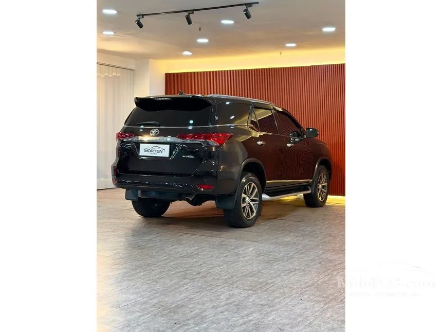 2016 Toyota Fortuner VRZ 4X2 SUV
