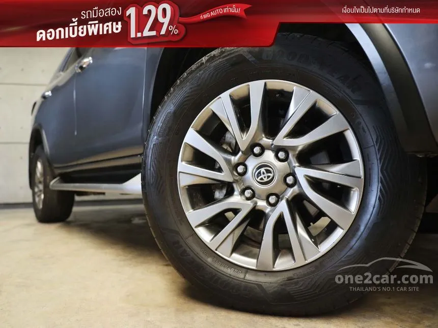 2022 Toyota FORTUNER V SUV