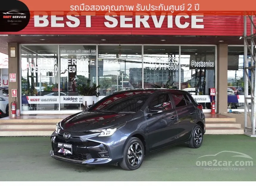 2023 Toyota YARIS Premium Hatchback