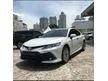 Jual Mobil Toyota Camry 2023 V 2.5 di DKI Jakarta Automatic Sedan Putih Rp 750.000.000
