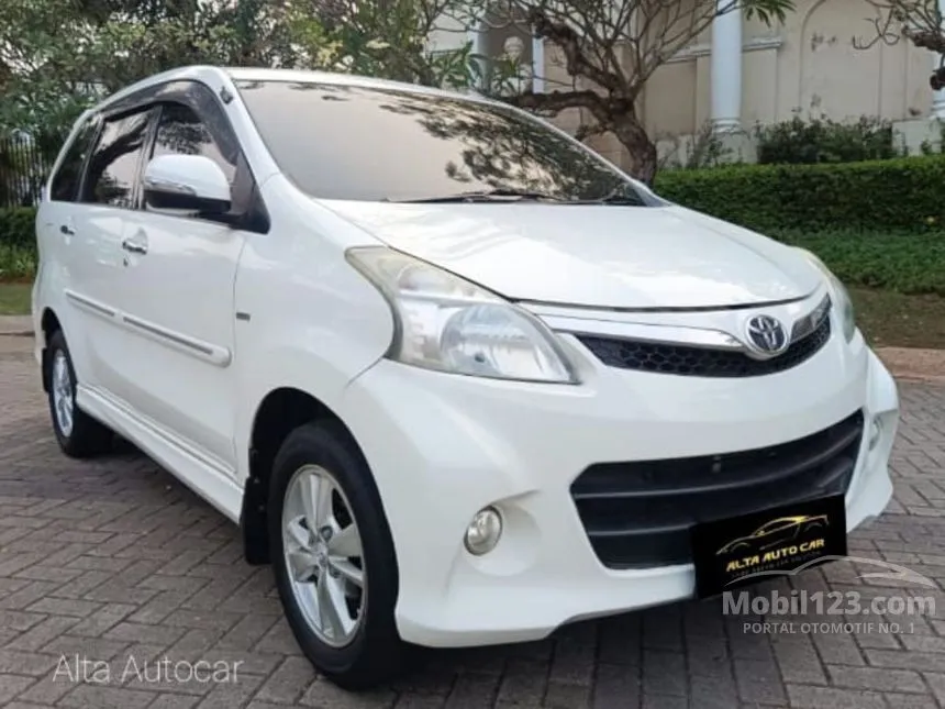 Jual Mobil Toyota Avanza 2012 Veloz 1.5 di Banten Automatic MPV Putih Rp 125.000.000