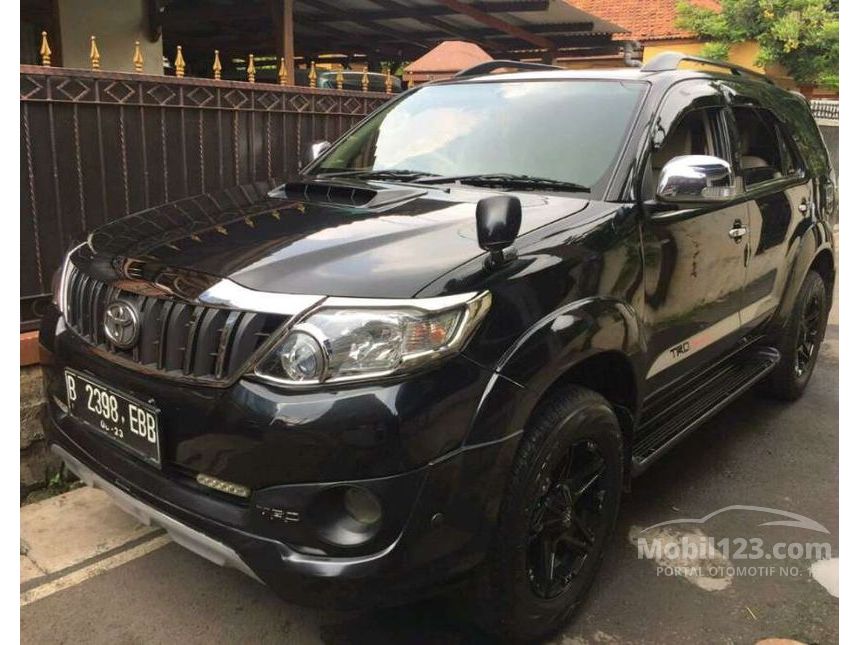 2005 Toyota Fortuner G Luxury SUV