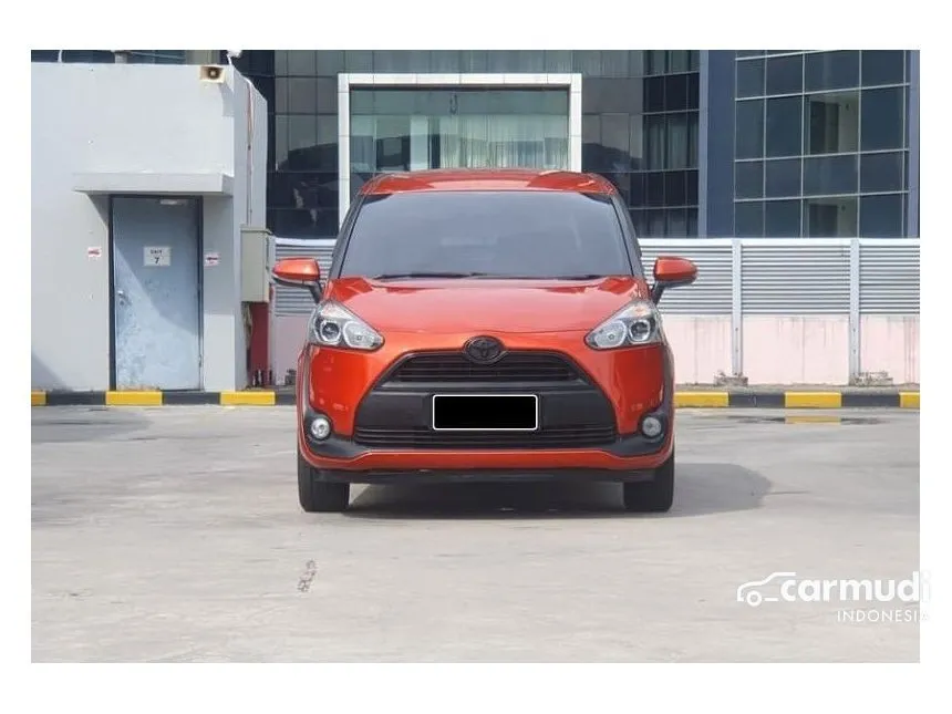 2016 Toyota Sienta V MPV