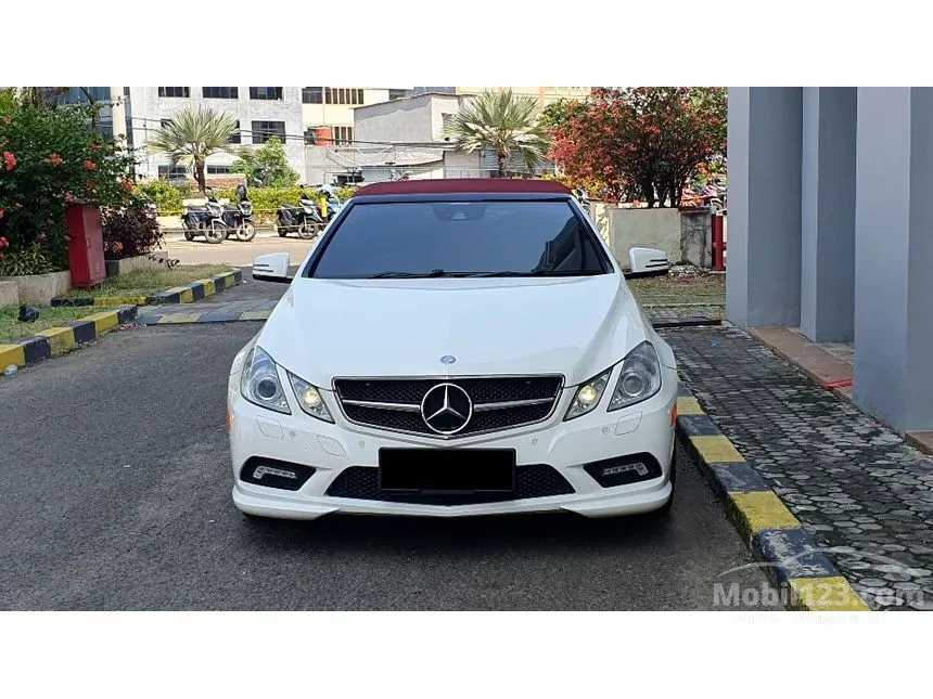 2011 Mercedes-Benz E250 AMG CGI Coupe