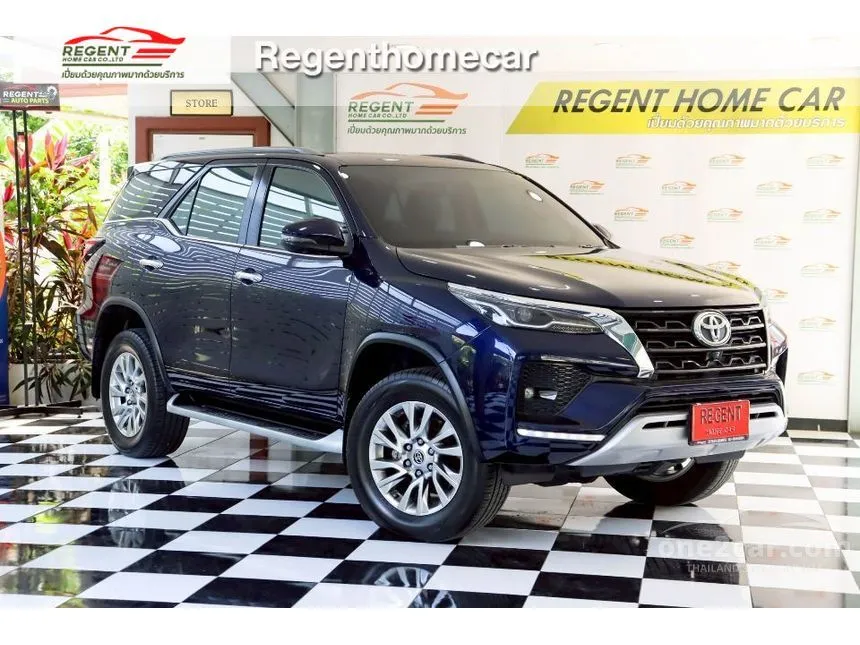 2022 Toyota FORTUNER V SUV