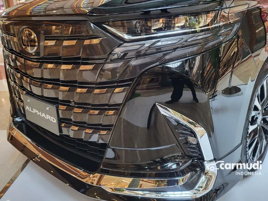 2025 Toyota Alphard HEV (Non Premium Color) MPV