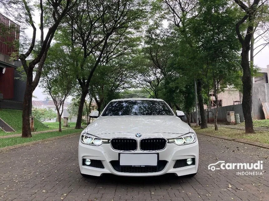 2017 BMW 330i M Sport Sedan