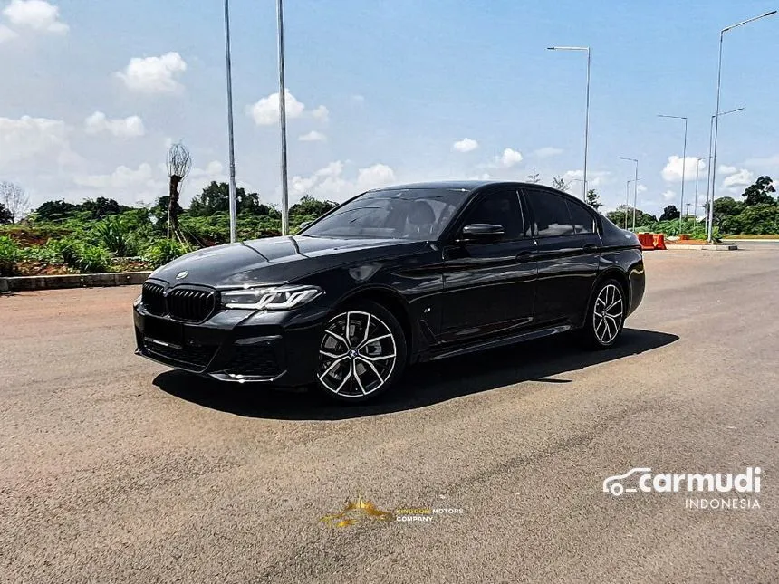 2024 BMW 520i M Sport Sedan