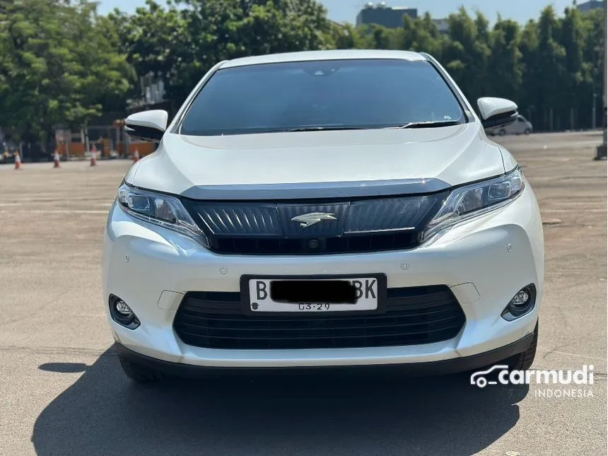 2014 Toyota Harrier SUV