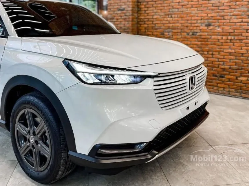 2023 Honda HR-V E SUV