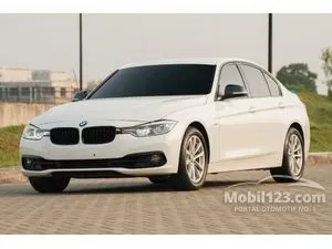 2017 BMW 320i 2.0 Sport Sedan