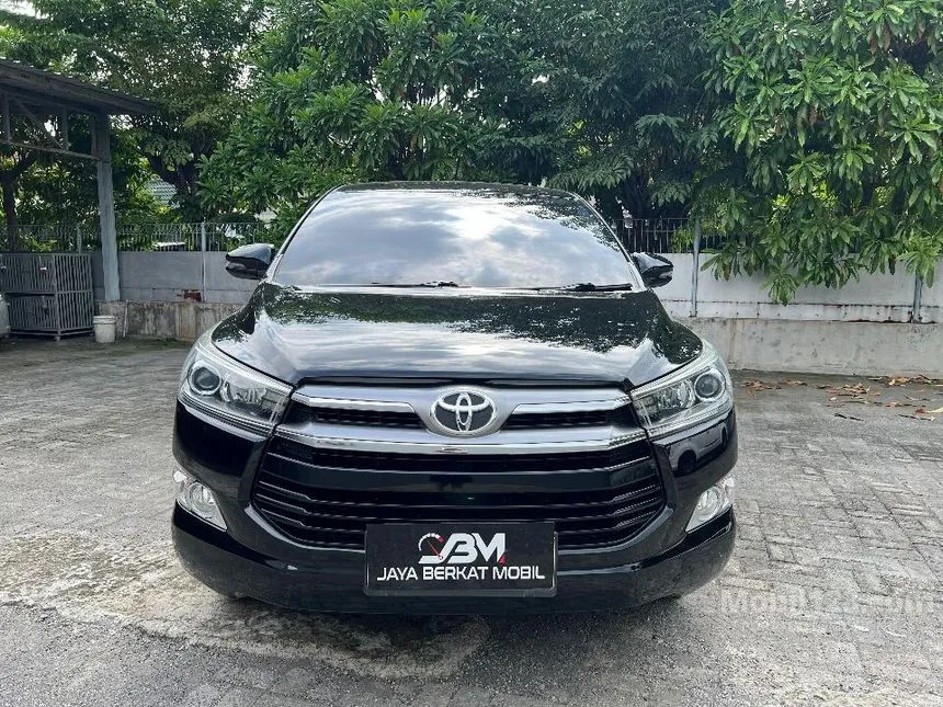 Jual Mobil Toyota Kijang Innova 2018 V 2.4 di Jawa Timur Automatic MPV Hitam Rp 350.000.000