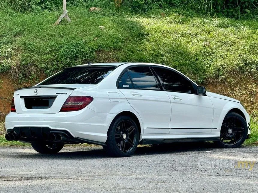 2014 Mercedes-Benz C200 CGI Avantgarde Sedan