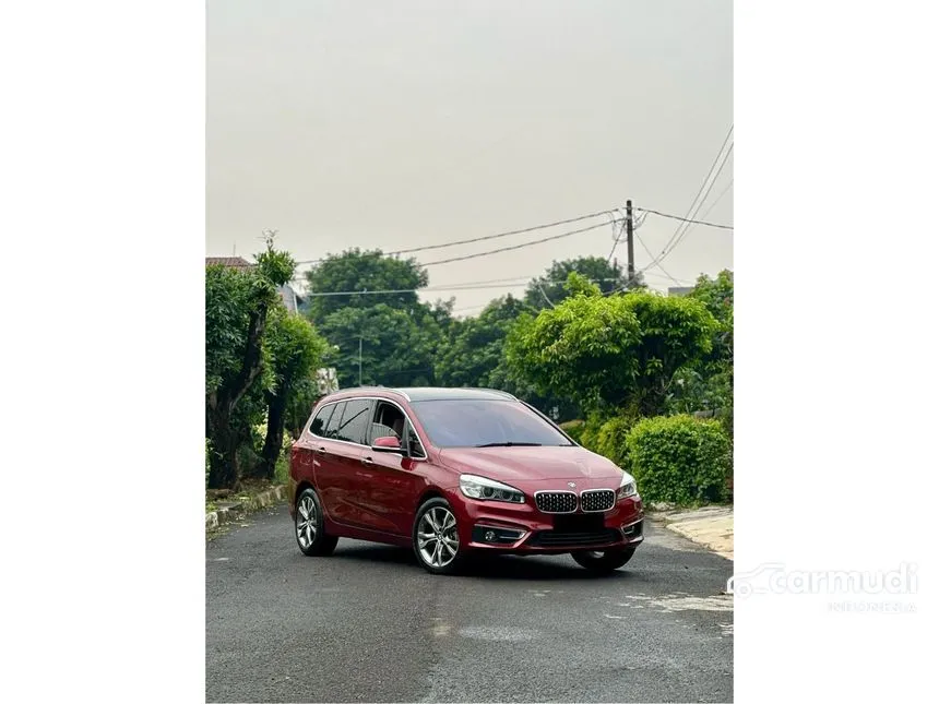2015 BMW 218i Gran Tourer Luxury MPV