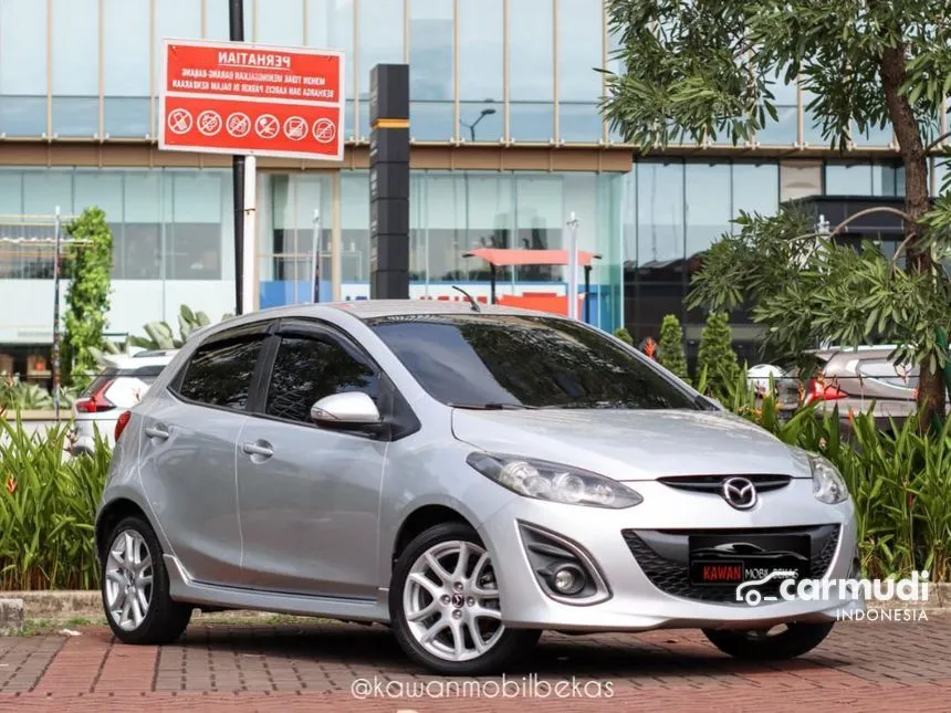 2013 Mazda 2 RZ Hatchback