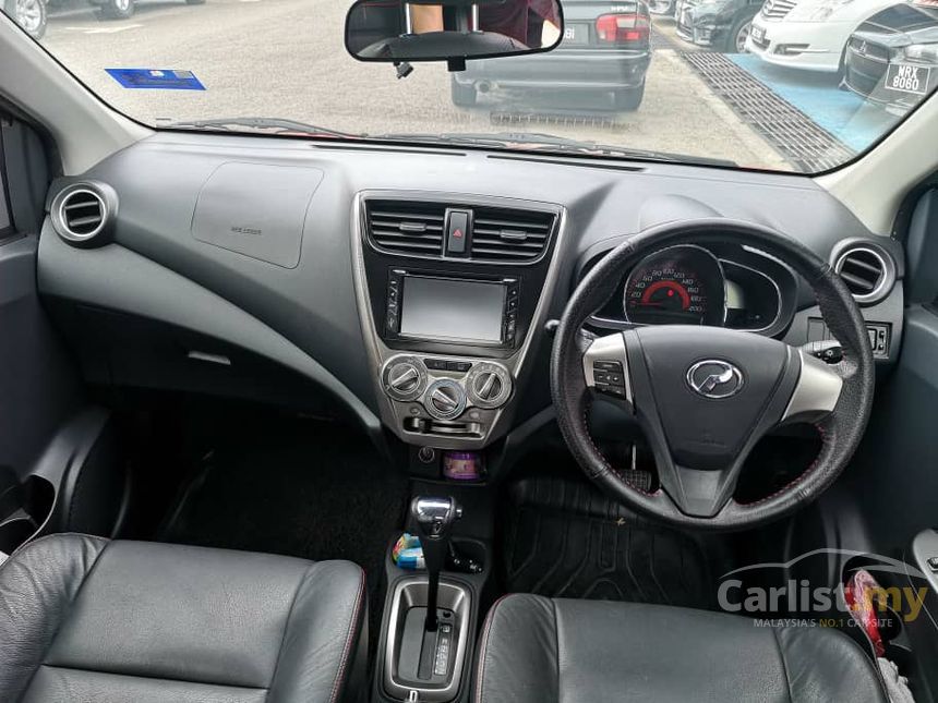 Perodua Axia 2015 Advance 1.0 in Johor Automatic Hatchback 