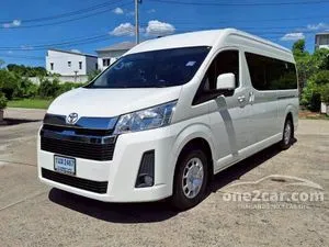 2022 Toyota Commuter 2.8 Van