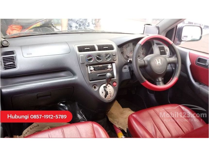 2002 Honda Civic VTi-S Sedan