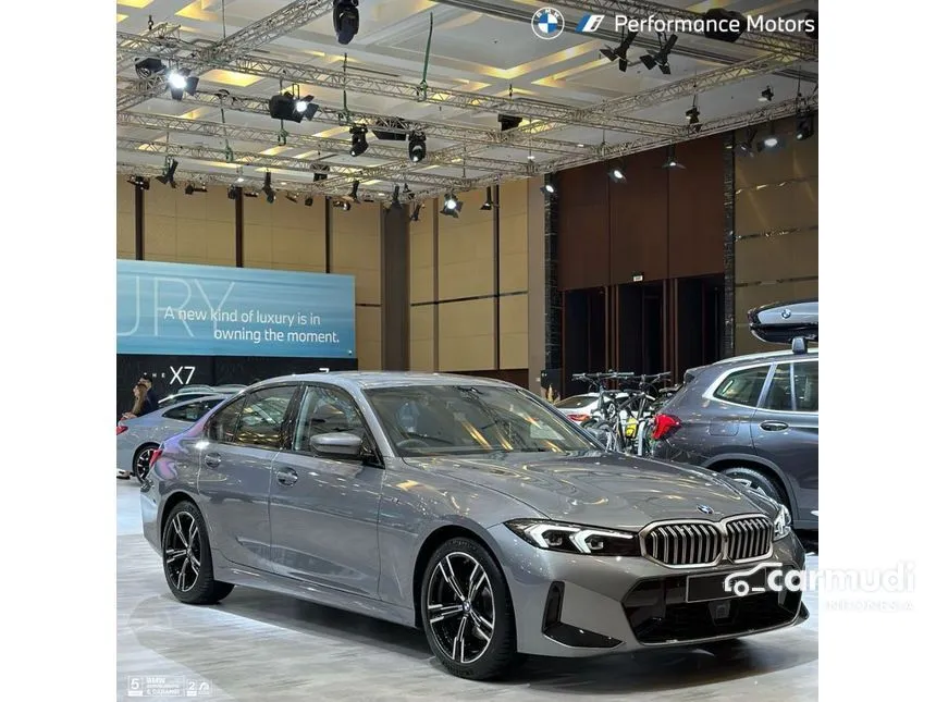 2025 BMW 320i M Sport Sedan