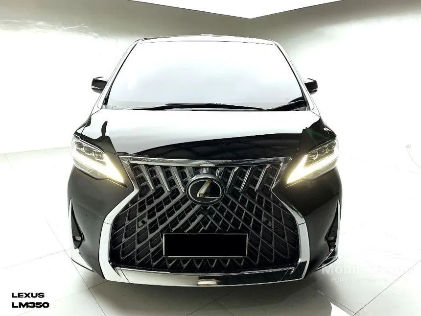 2020 Lexus LM 350 7 Seater MPV