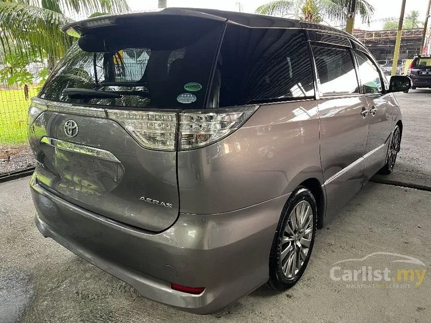 2013 Toyota Estima Aeras MPV