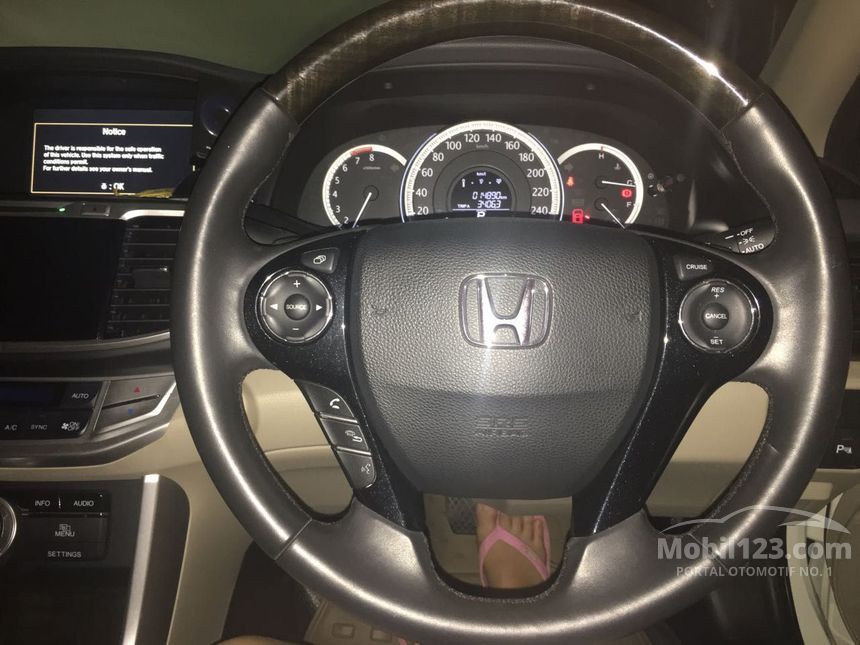 2015 Honda Accord VTi-L ES Sedan