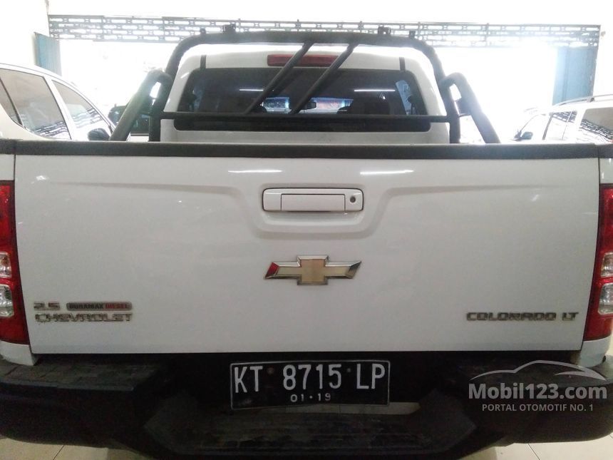 Jual Mobil  Chevrolet  Colorado 2012 LT 2 4 di Jawa  Timur  