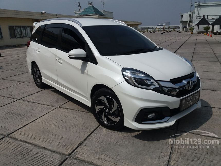 Jual Mobil  Honda  Mobilio 2019 RS 1 5 di DKI Jakarta Manual 