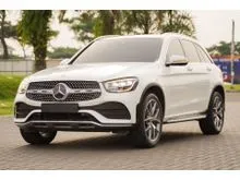 2020 Mercedes-Benz GLC200 2.0 AMG Line SUV Facelift Odo 19 Rbuan (DP RENDAH)